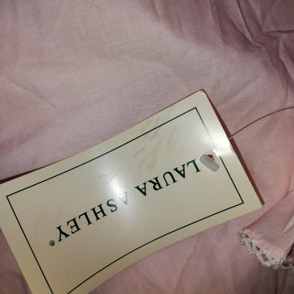 NWT Laura Ashley small pale rose ruffled collar who is embroidered edging - Picture 3 of 16